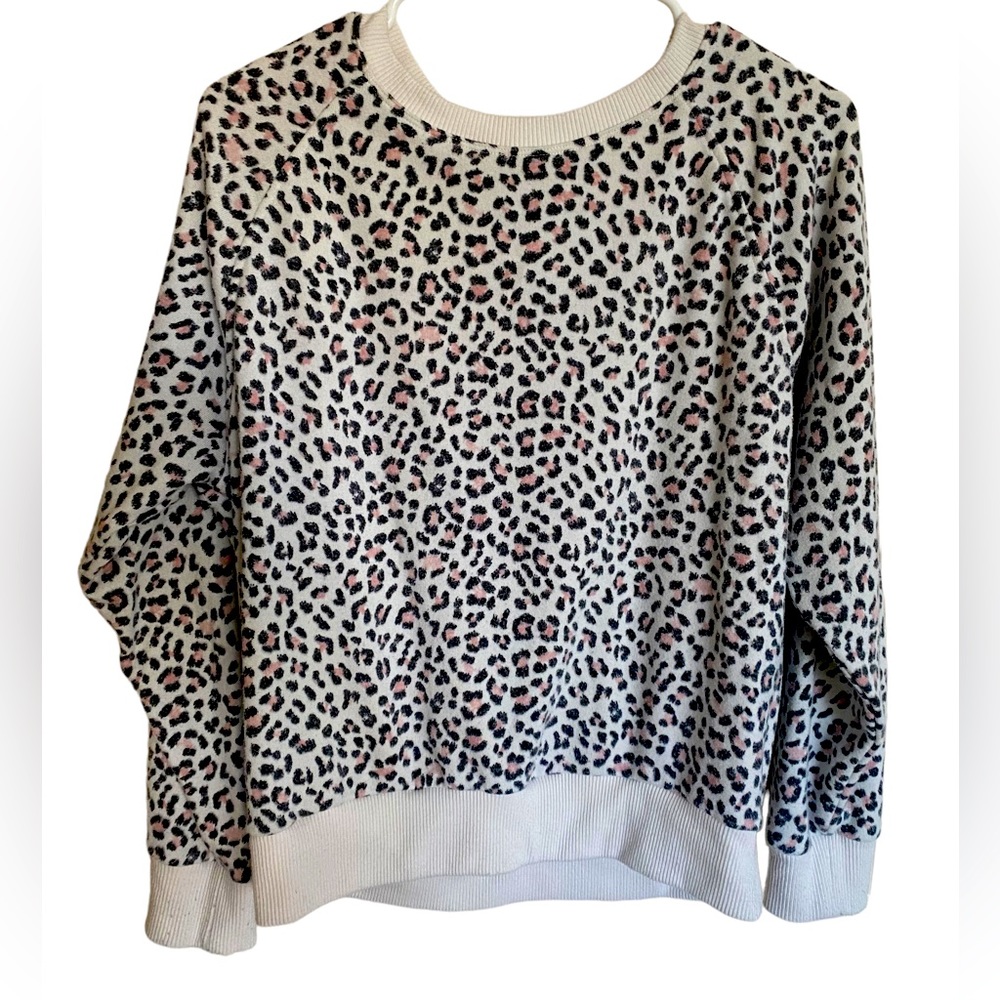 Victoria Secret Leopard Print PJs Size Medium